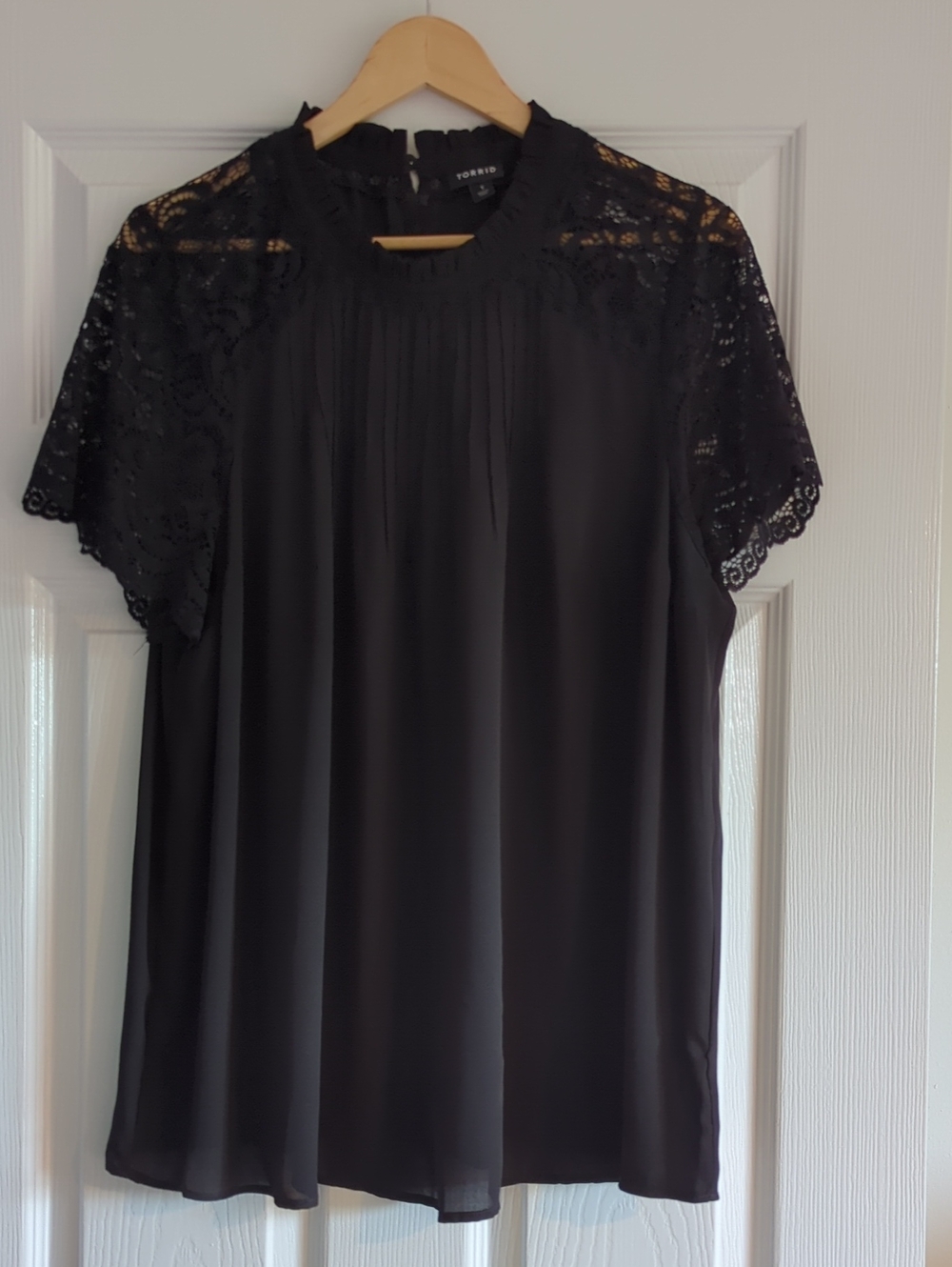 Torrid Black Lace Yoke Short Sleeve Blouse